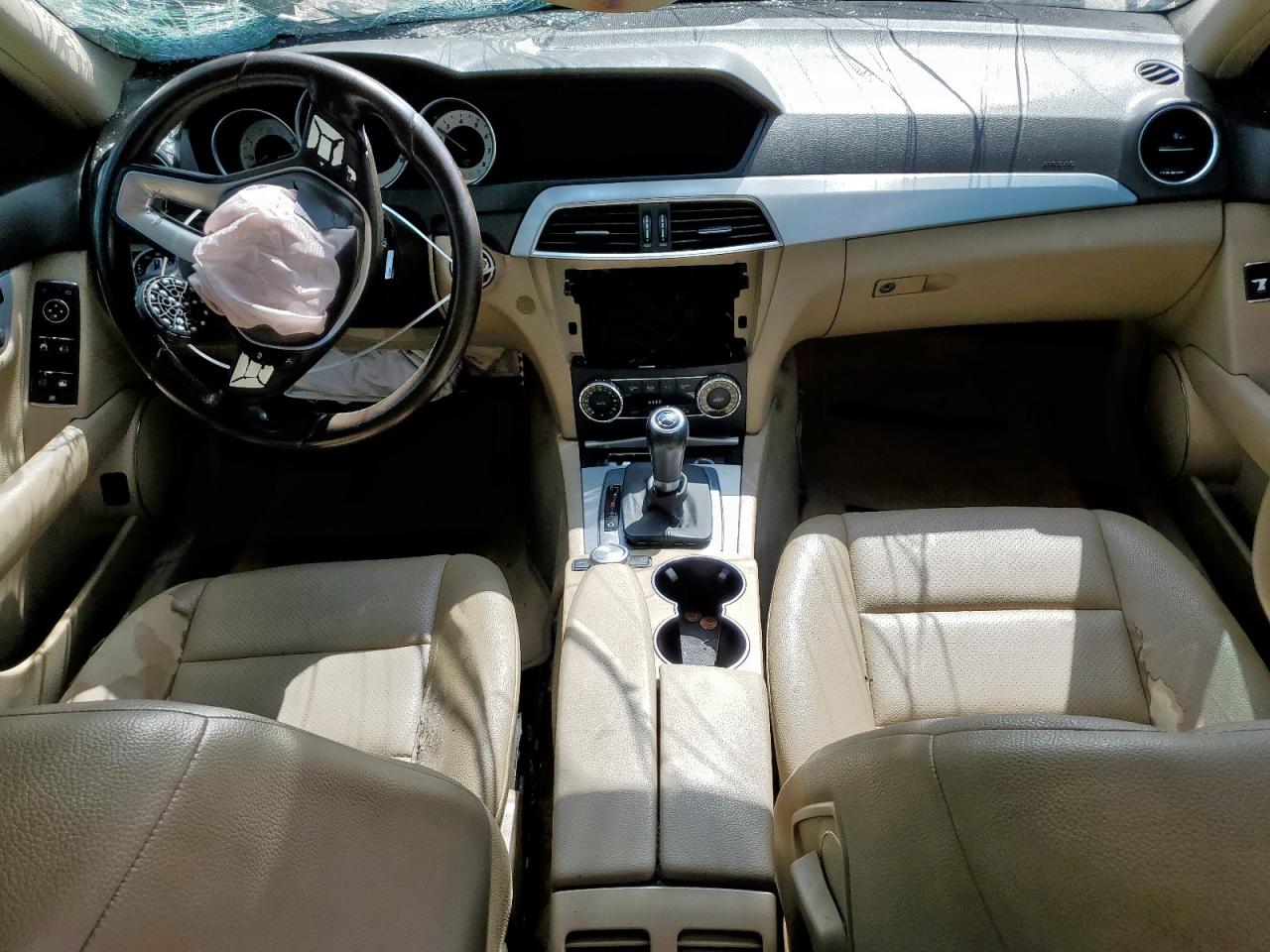 2012 Mercedes-Benz C 250 VIN: WDDGF4HB8CR224424 Lot: 62462355