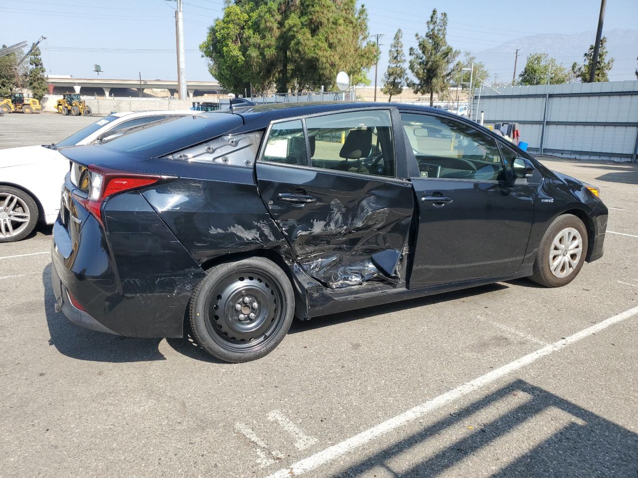 TOYOTA PRIUS 2021 VIN JTDKAMFU6M3149847 zdjęcie 3