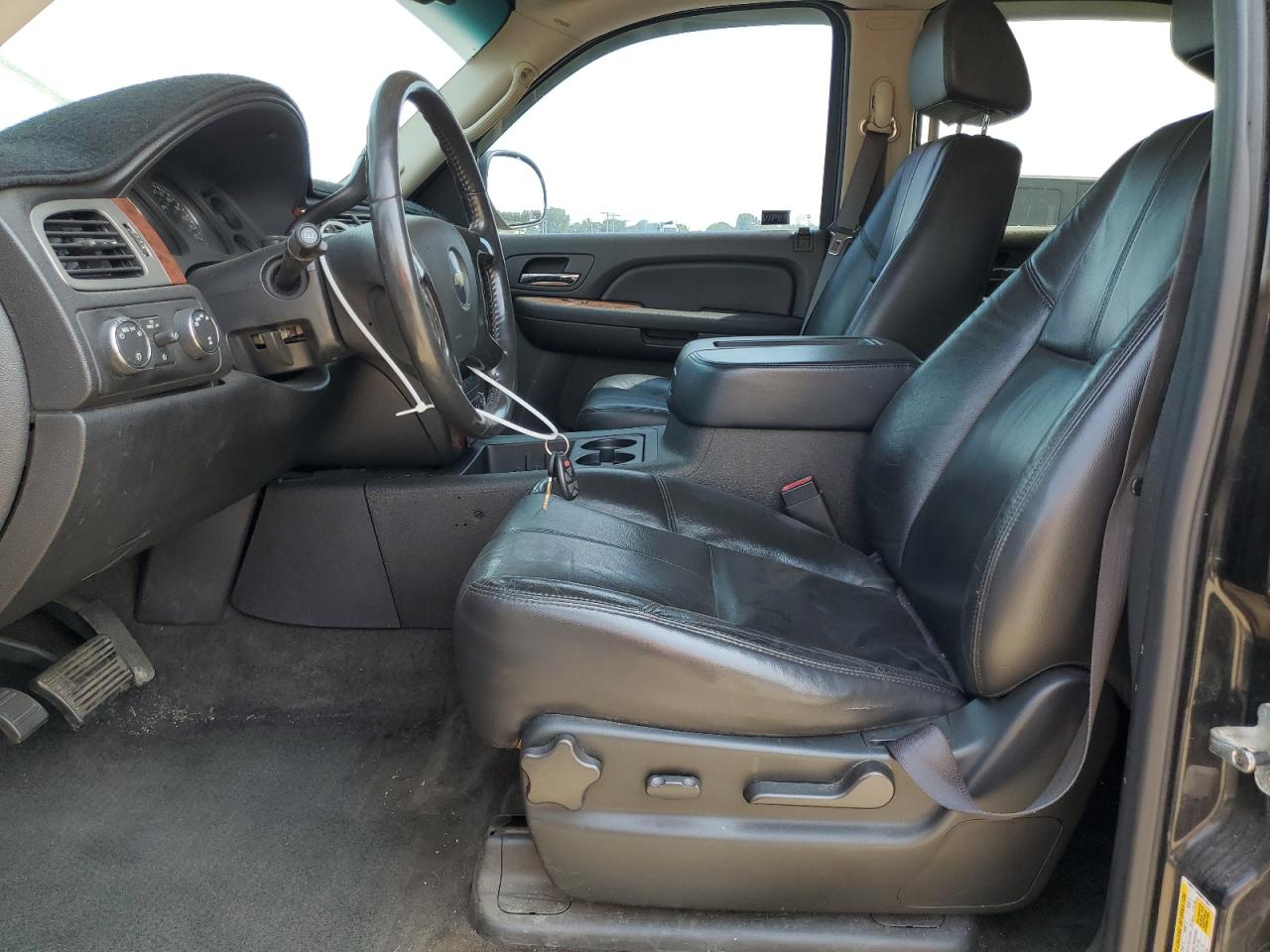 2008 Chevrolet Tahoe K1500 VIN: 1GNFK13098R210021 Lot: 60413835