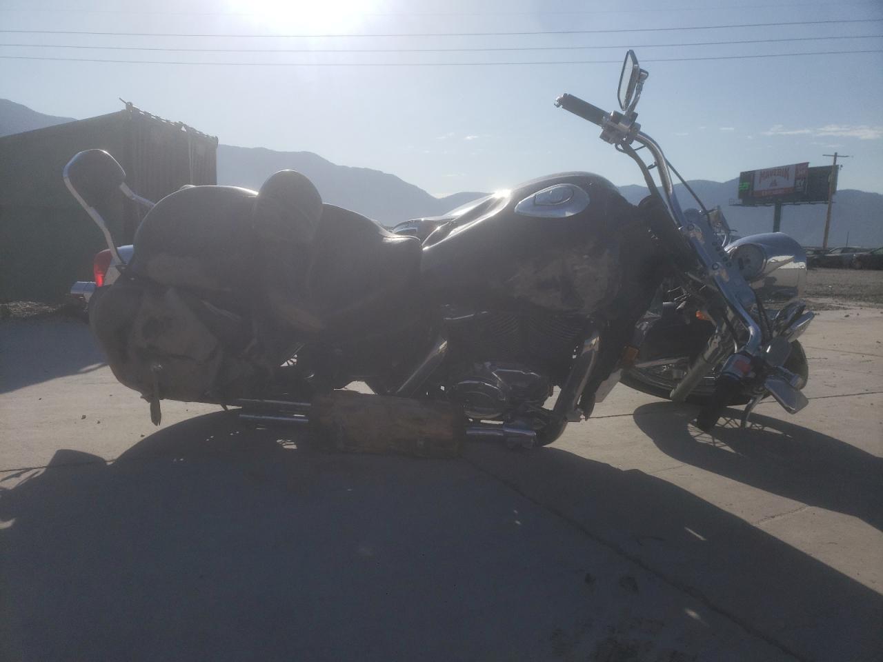 Farr West, UT에서 판매 중인 1998 Honda Vt1100 C3 - Front End