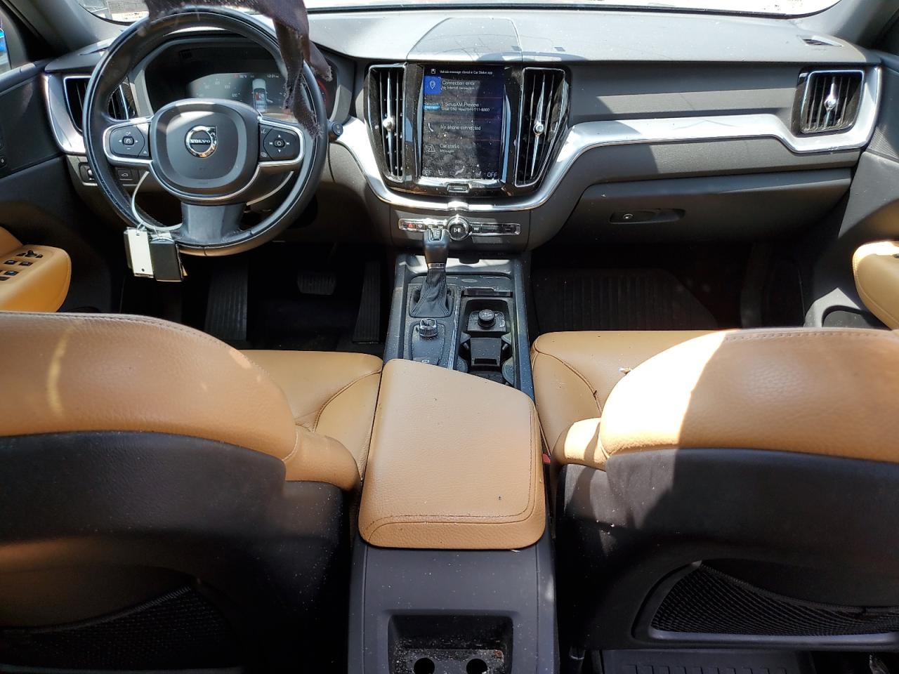 2018 Volvo Xc60 T5 VIN: LYV102RK0JB106179 Lot: 62533525