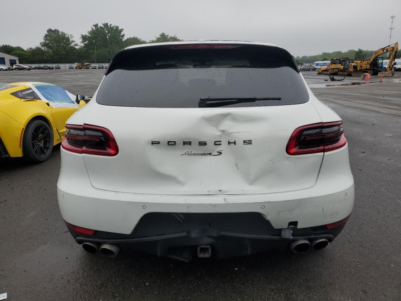 2016 Porsche Macan S VIN: WP1AB2A52GLB47450 Lot: 61531495