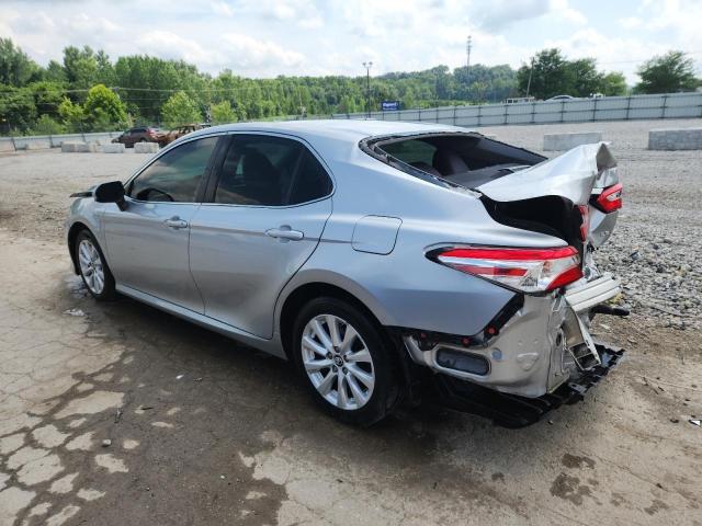  TOYOTA CAMRY 2018 Серебристый