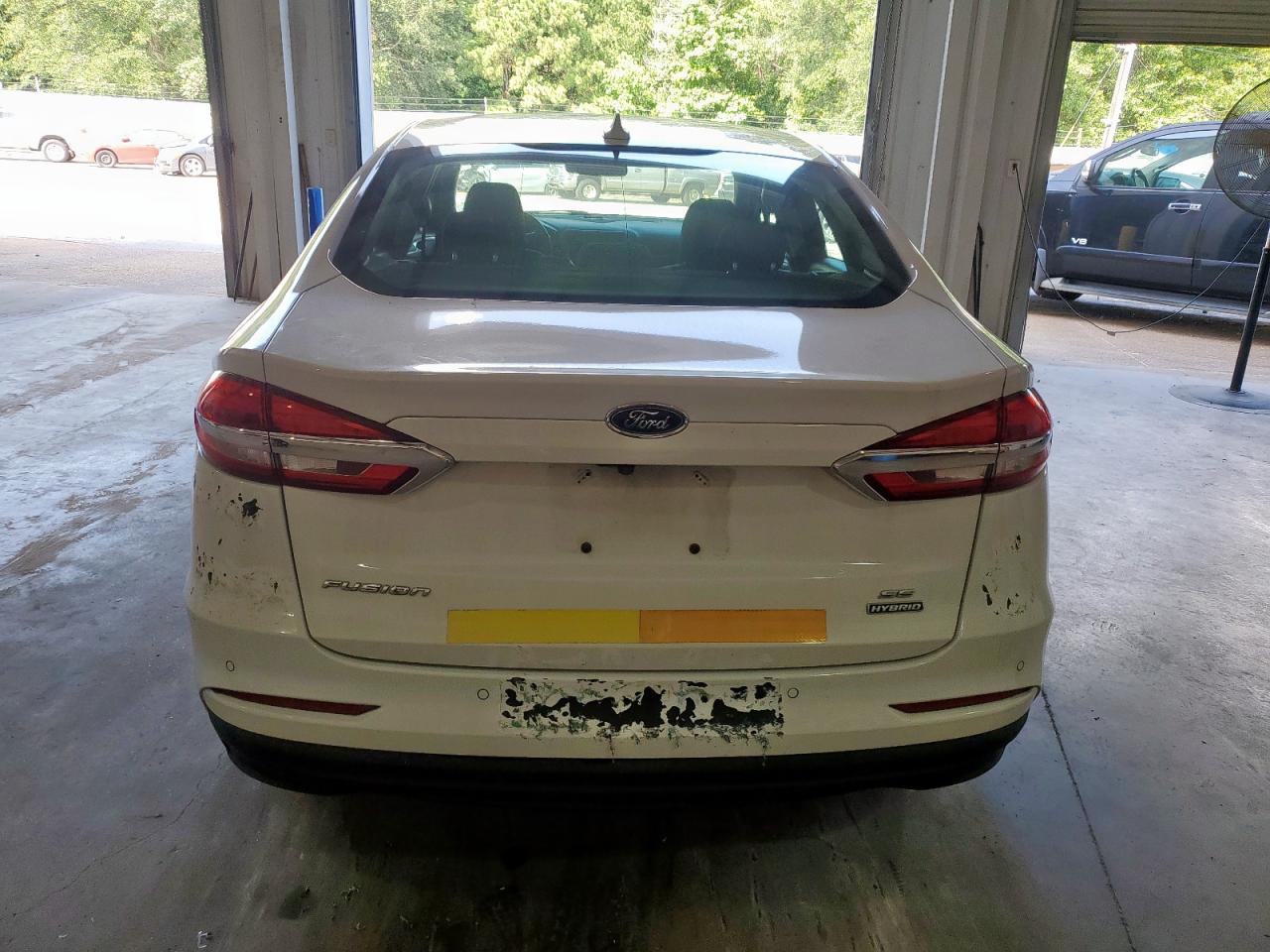 2020 Ford Fusion Se VIN: 3FA6P0LU7LR263567 Lot: 54025985