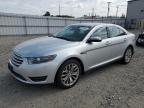 2015 Ford Taurus Limited   zu verkaufen in Appleton, WI - Rear End