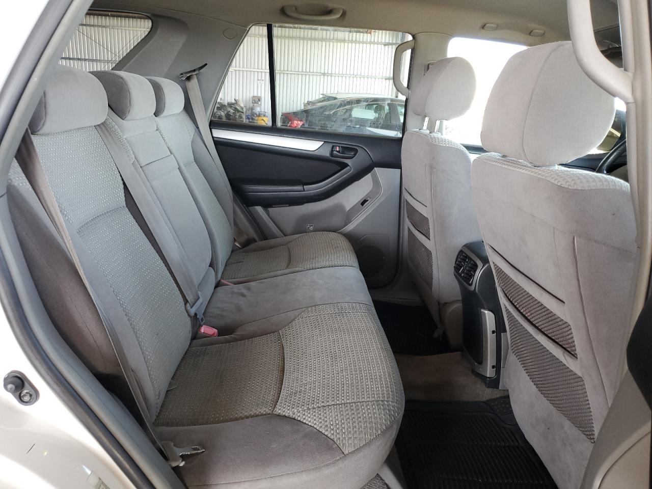 2005 Toyota 4Runner Sr5 VIN: JTEBU14R158034755 Lot: 61808275