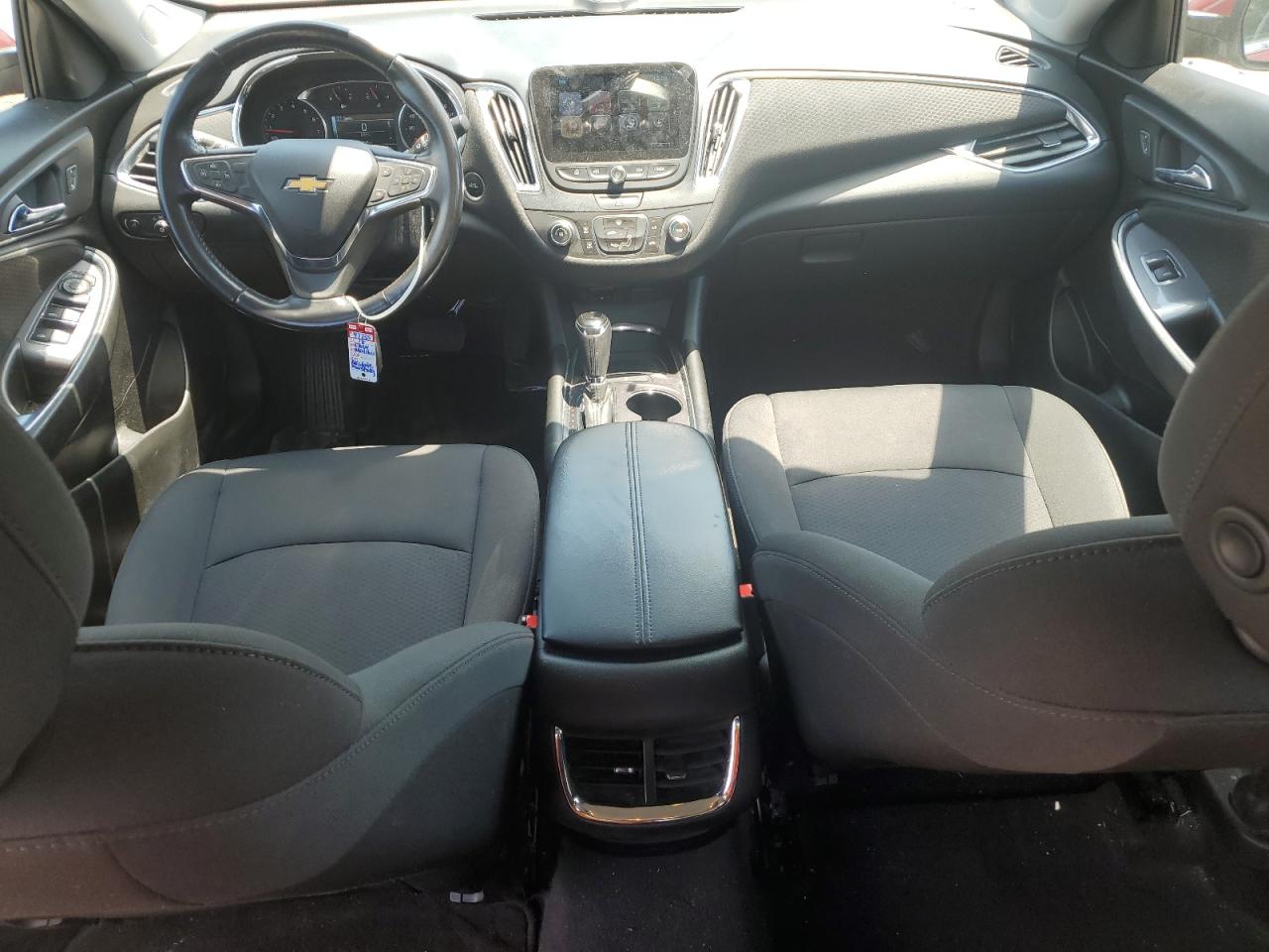 CHEVROLET MALIBU 2018 VIN 1G1ZD5ST1JF244795 фото 8