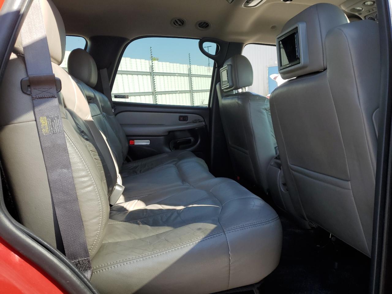 2002 Chevrolet Tahoe K1500 VIN: 1GNEK13T32R184013 Lot: 62528305