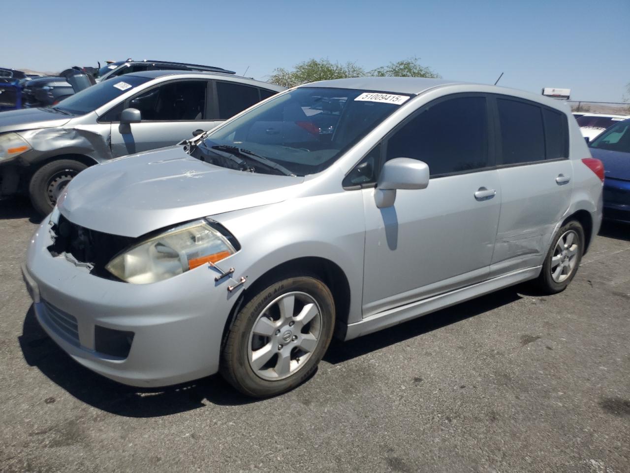 2011 Nissan Versa S იყიდება North Las Vegas-ში, NV - Front End