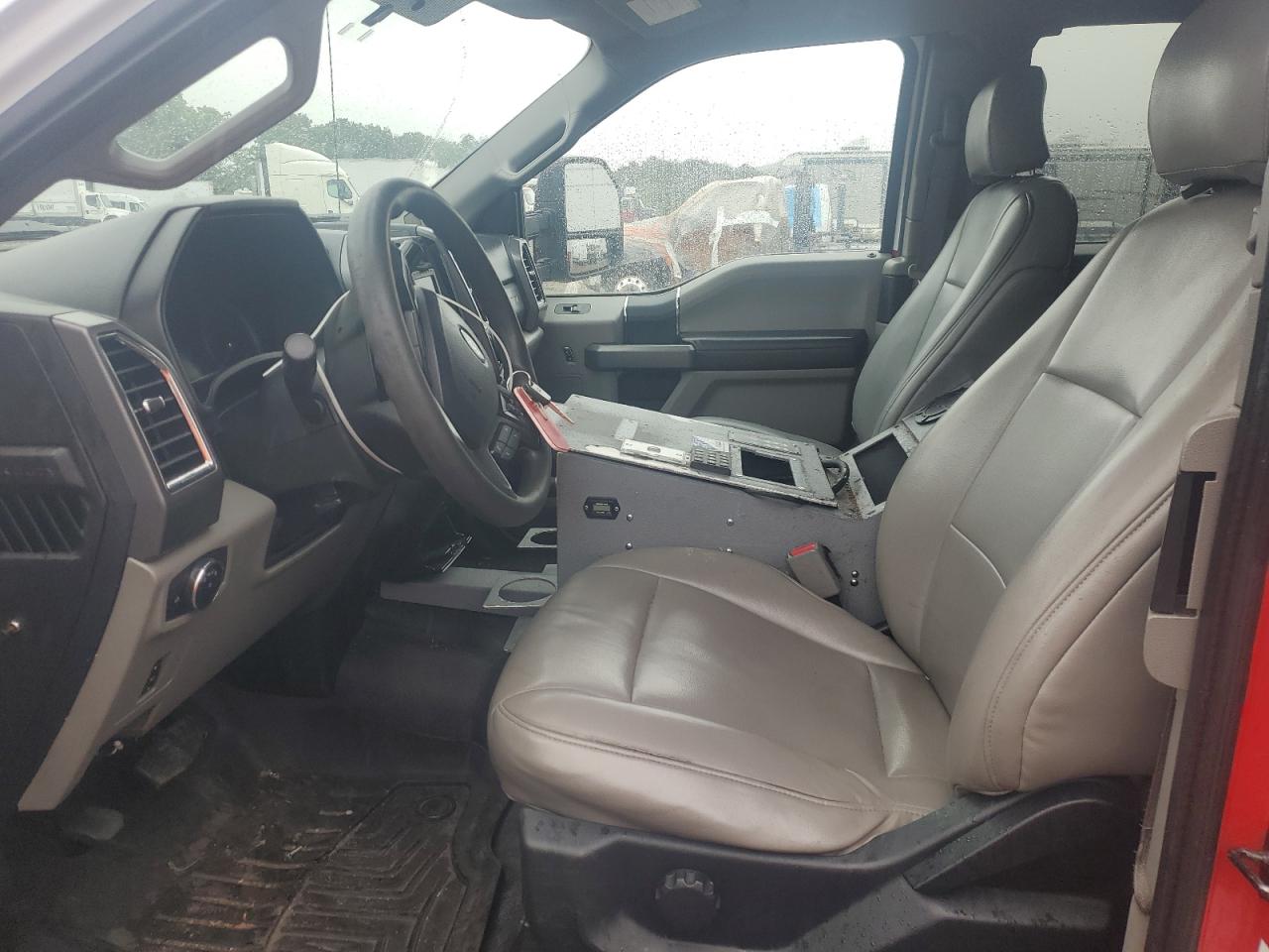 2017 Ford F550 Super Duty VIN: 1FD0X5HT4HEC82144 Lot: 64115795