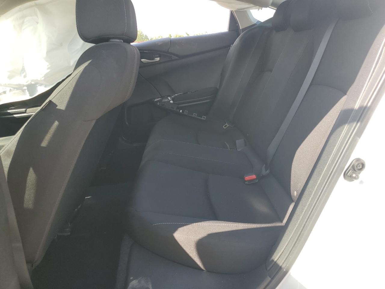 2020 Honda Civic Lx VIN: 2HGFC2F61LH592518 Lot: 63137615