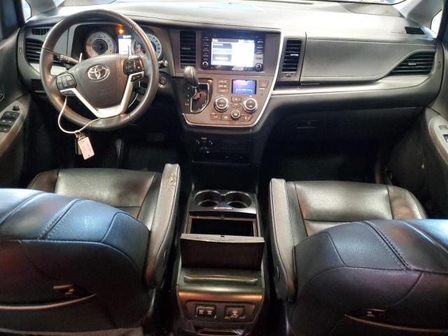  TOYOTA SIENNA 2018 Czarny