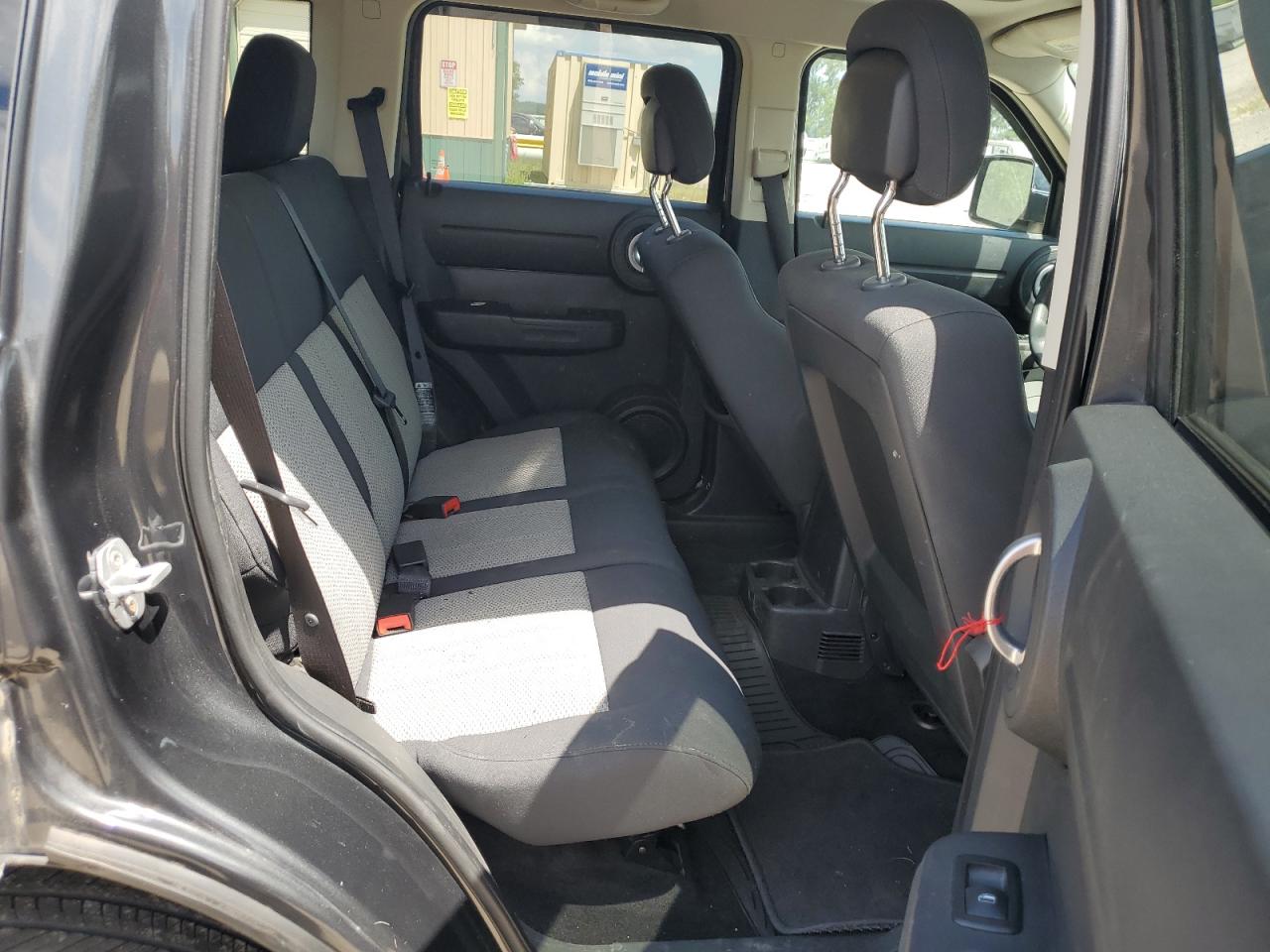 2010 Dodge Nitro Heat VIN: 1D4PU4GK2AW174333 Lot: 62385005