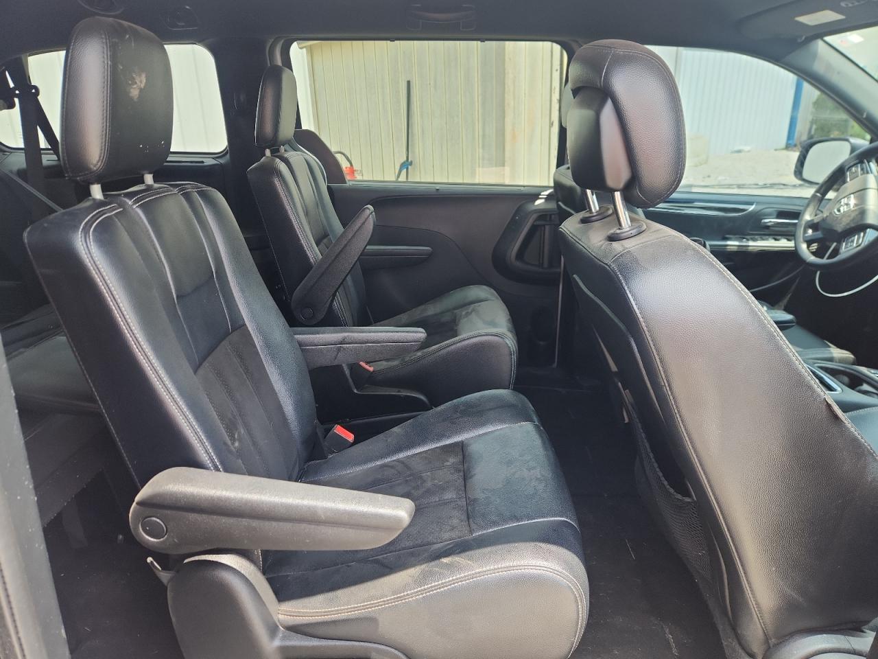 2014 Dodge Grand Caravan Sxt VIN: 2C4RDGCG5ER424073 Lot: 63032715