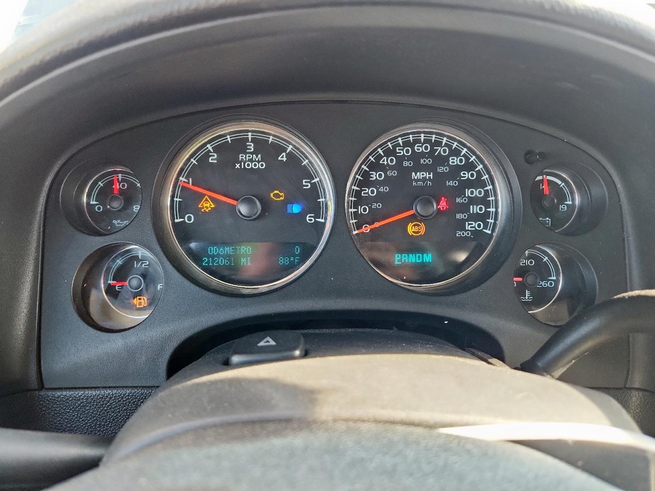 2011 Chevrolet Avalanche Ls VIN: 3GNTKEE34BG273570 Lot: 62764105