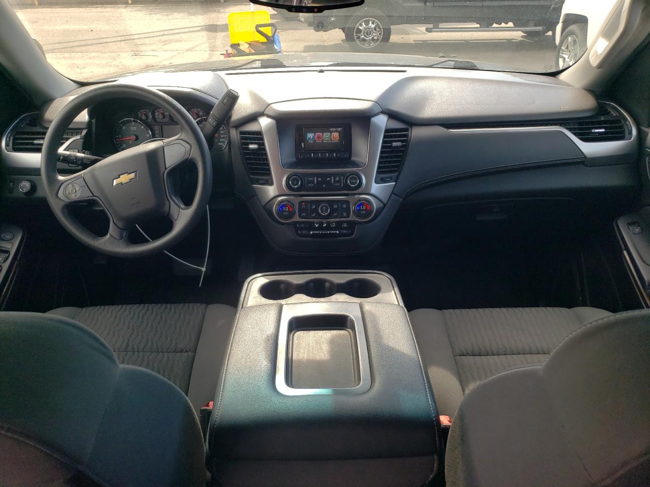 CHEVROLET SUBURBAN 2016 VIN 1GNSCKECXGR436608 photo 8