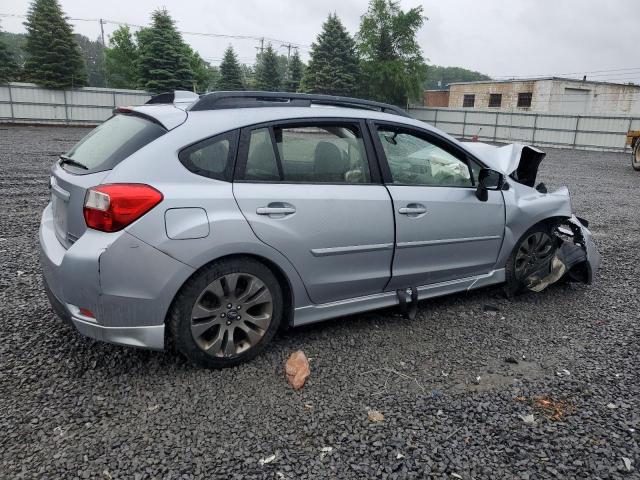  SUBARU IMPREZA 2016 Srebrny