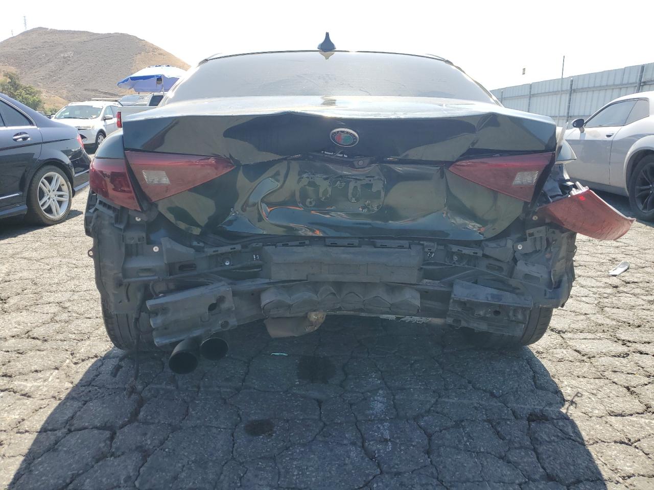 2018 Alfa Romeo Giulia Ti VIN: ZARFAECN5J7581330 Lot: 61418005