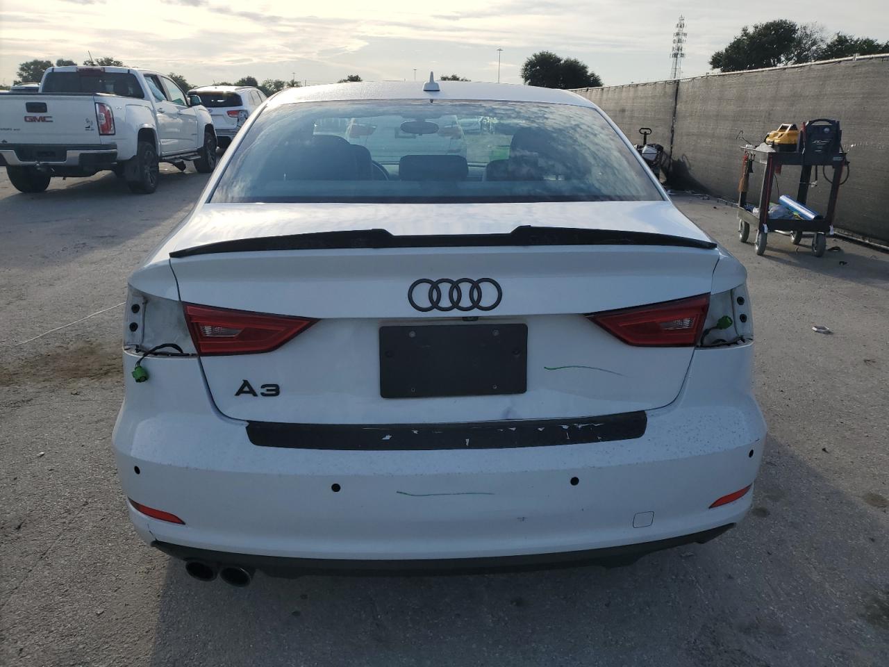 2015 Audi A3 Premium Plus VIN: WAUCCGFF0F1089450 Lot: 62663255