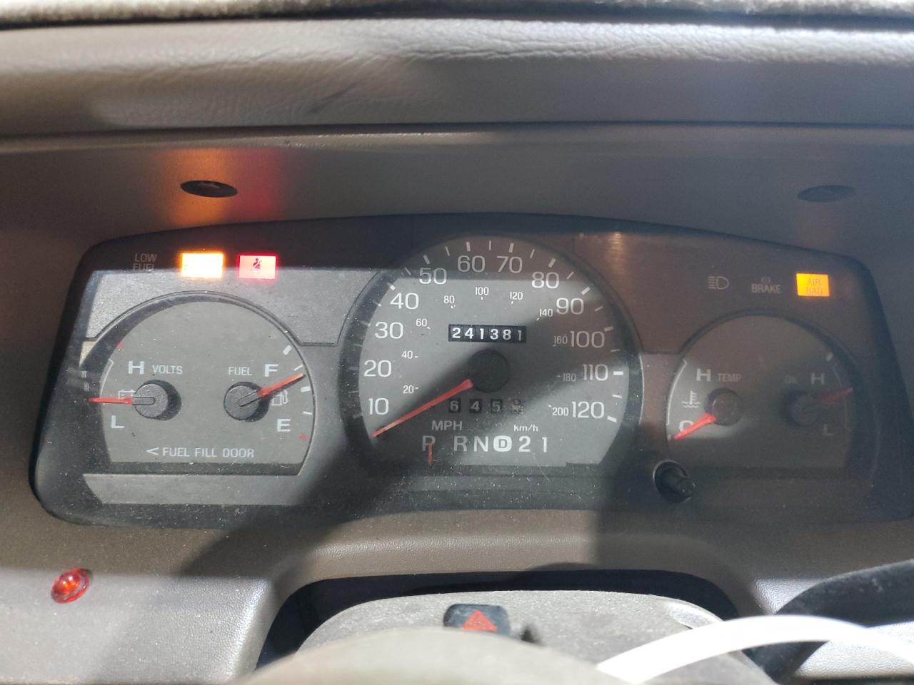 1998 Mercury Grand Marquis Gs VIN: 2MEFM74W2WX690445 Lot: 59910505