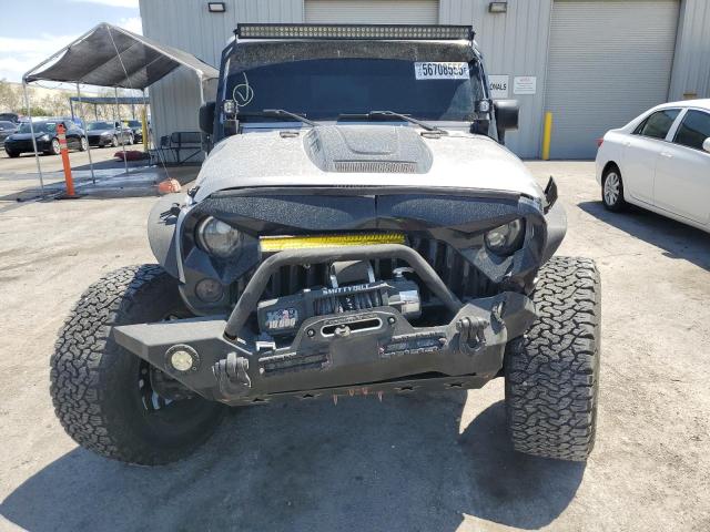 Parquets JEEP WRANGLER 2016 Srebrny