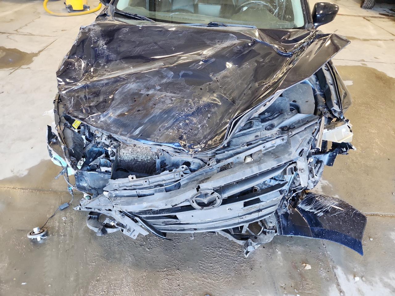 2015 Mazda 3 Grand Touring VIN: JM1BM1W78F1231724 Lot: 62470915