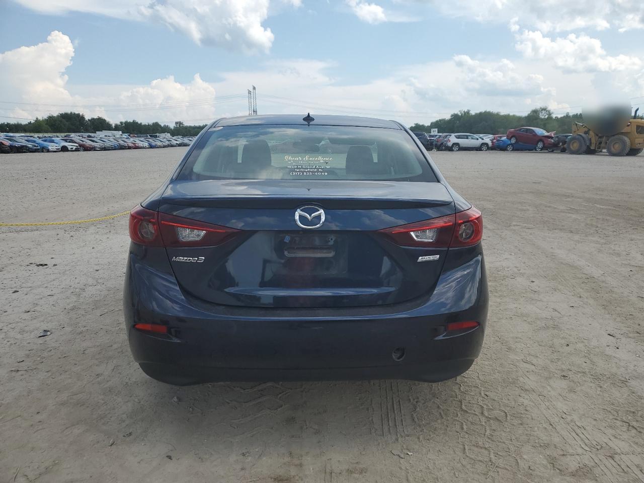 2018 Mazda 3 Touring VIN: 3MZBN1V38JM213132 Lot: 62499565