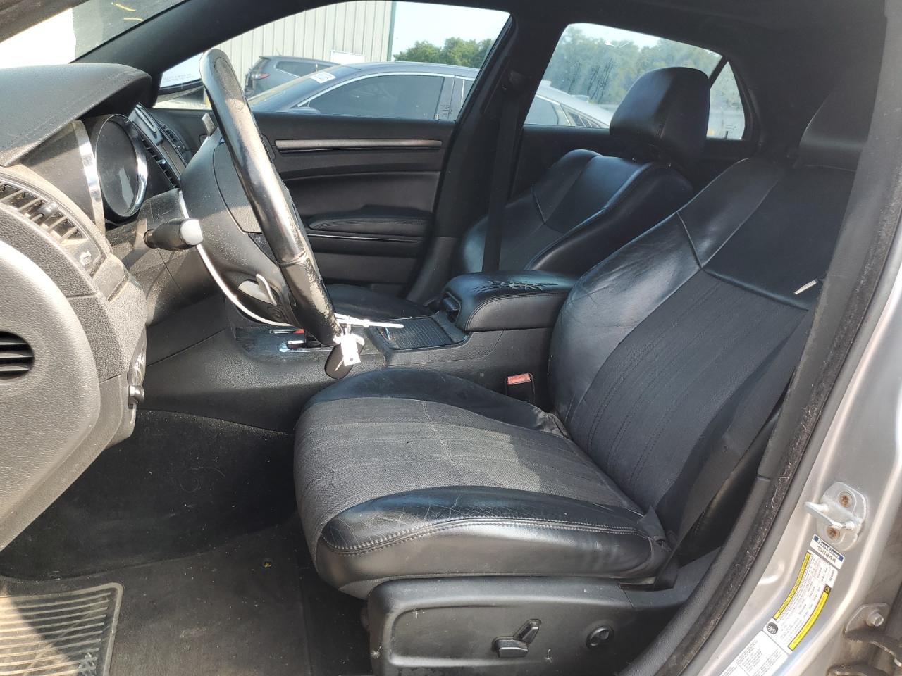 2013 Chrysler 300 S VIN: 2C3CCAGG4DH590058 Lot: 60692885