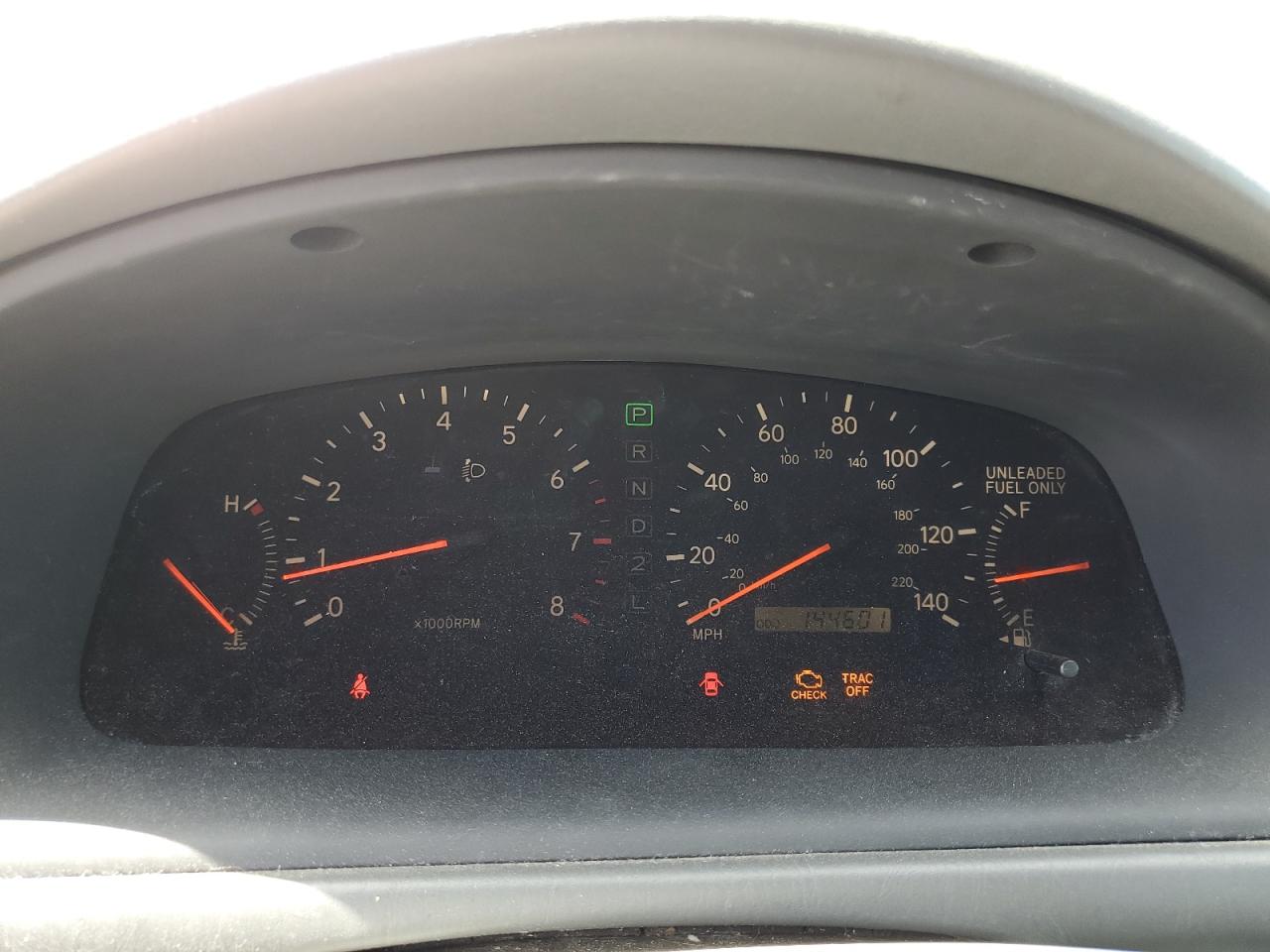 2000 Lexus Es 300 VIN: JT8BF28G0Y0255147 Lot: 61464825