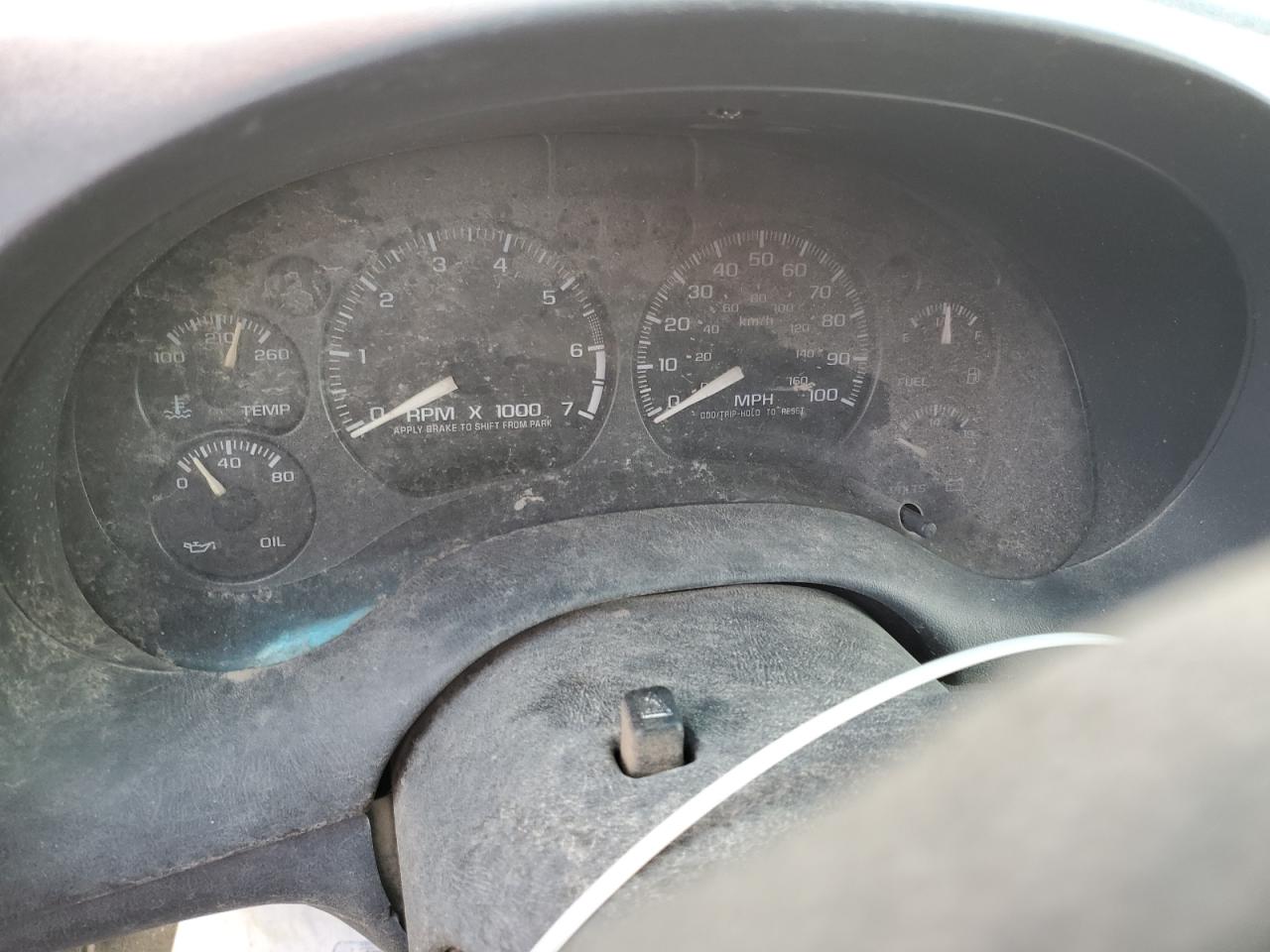 2000 GMC Jimmy / Envoy VIN: 1GKDT13W8Y2261623 Lot: 62545295