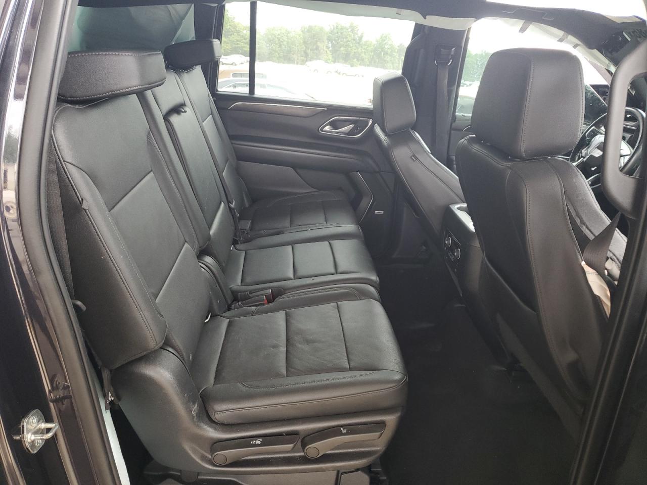 2022 Chevrolet Suburban K1500 Z71 VIN: 1GNSKDKD7NR199519 Lot: 59356585