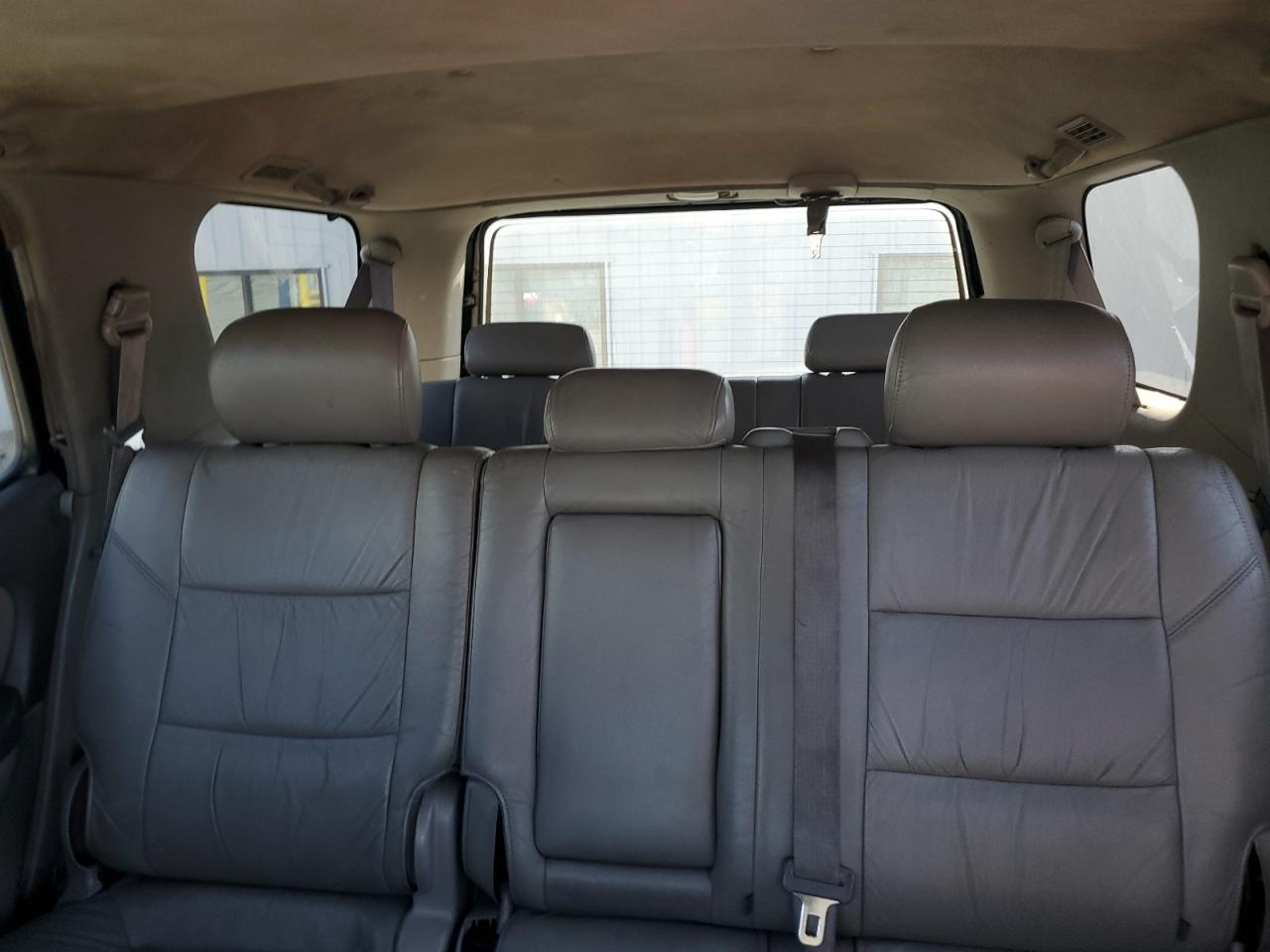2001 Toyota Sequoia Limited VIN: 5TDBT48A41S029777 Lot: 62961795