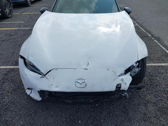 2018 MAZDA MX-5 SE +