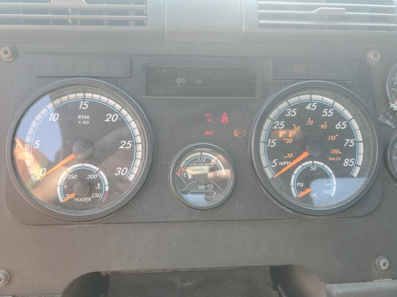 FREIGHTLINER ALL OTHER 2015 VIN 1FUGGED56FLGC1965 photo 8