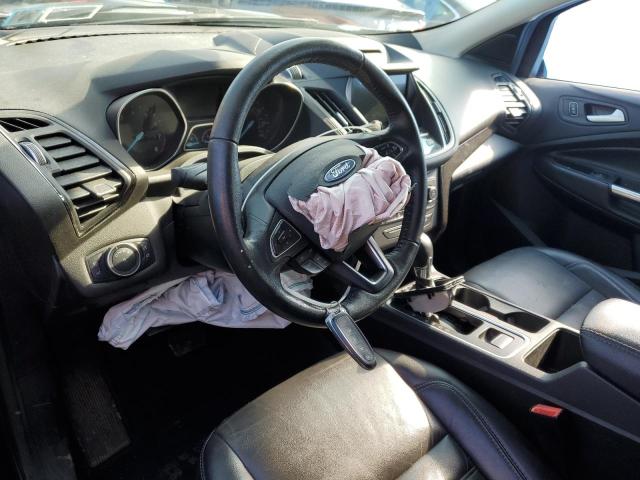  FORD ESCAPE 2017 Czarny