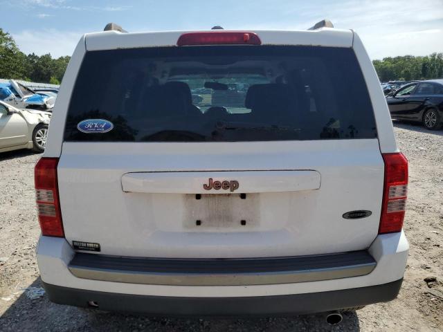  JEEP PATRIOT 2016 Белы