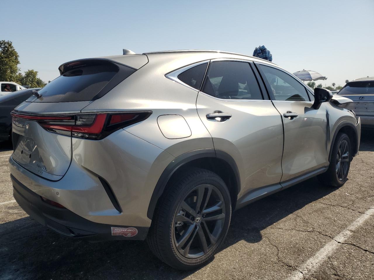 LEXUS NX 450H LU 2024 VIN JTJHKCFZ9R2023747 zdjęcie 3