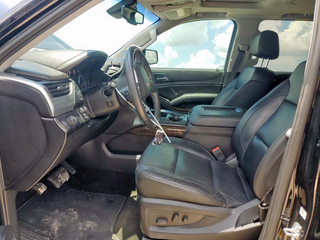 2018 Chevrolet Suburban C1500 Lt VIN: 1GNSCHKC6JR182149 Lot: 62168615
