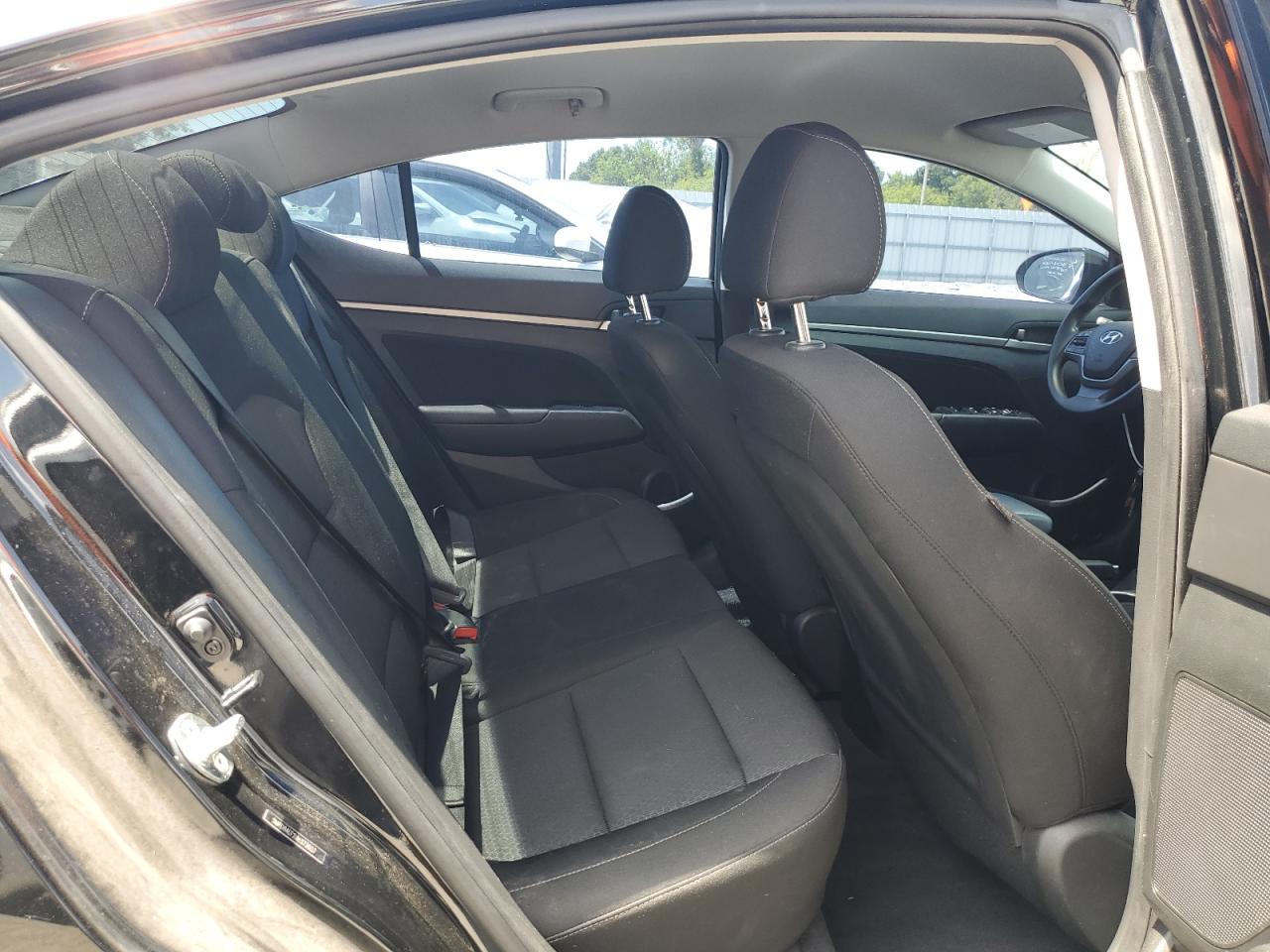 HYUNDAI ELANTRA 2018 VIN 5NPD84LF2JH372607 zdjęcie 10