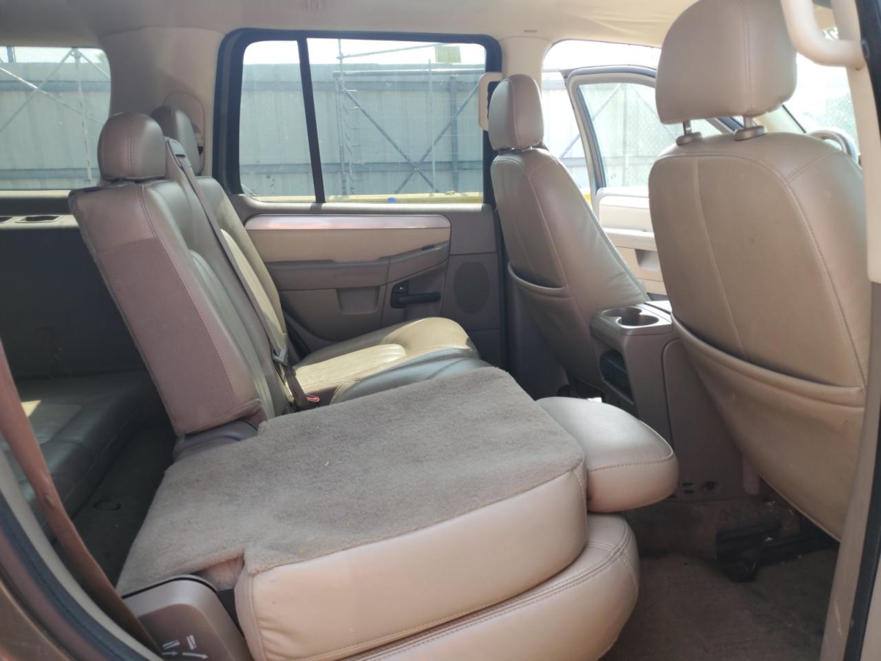 2004 Mercury Mountaineer VIN: 4M2DU86W84UJ26616 Lot: 59297295