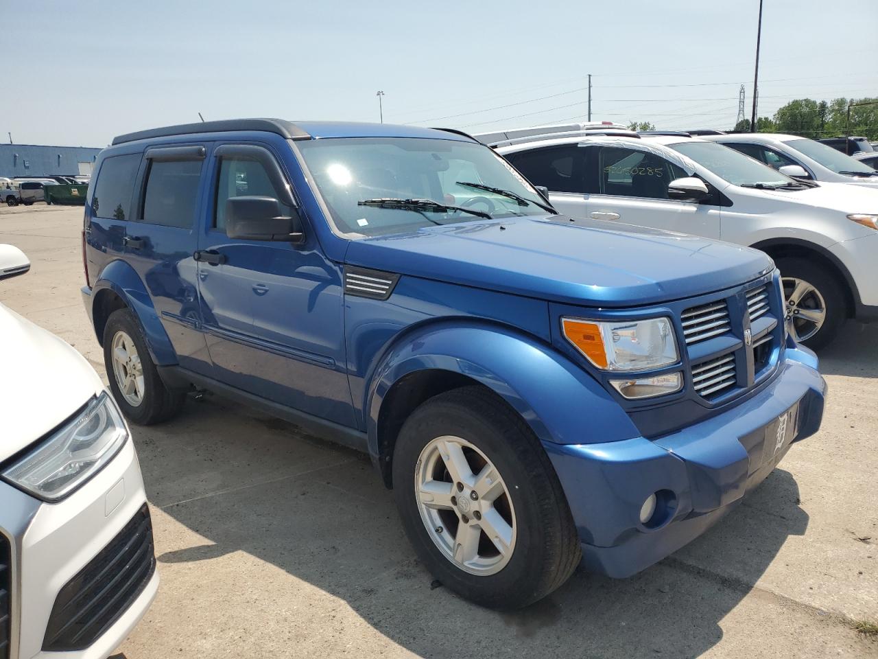2010 Dodge Nitro - Image 4