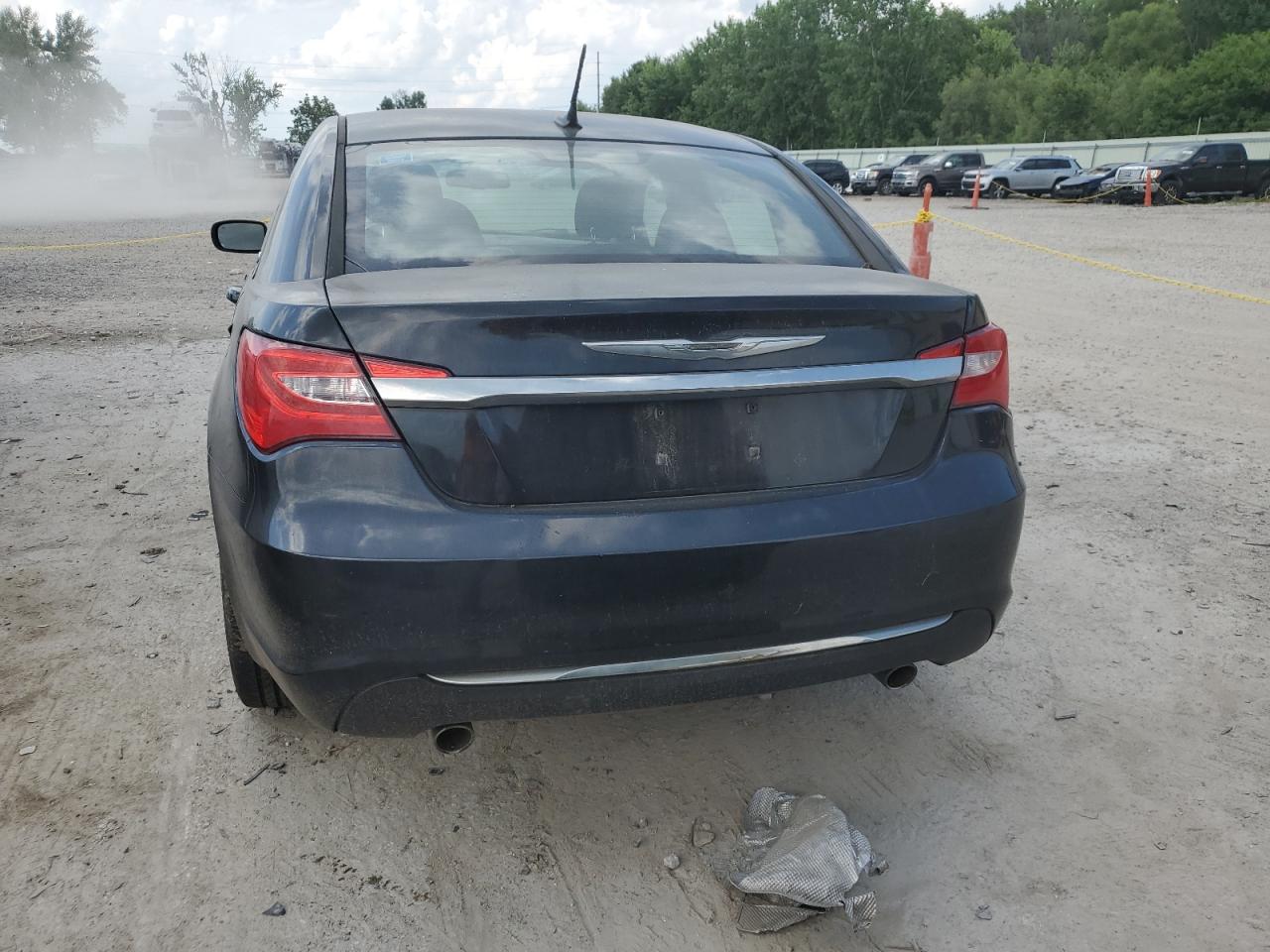 2013 Chrysler 200 Lx VIN: 1C3CCBAG5DN721889 Lot: 62464365
