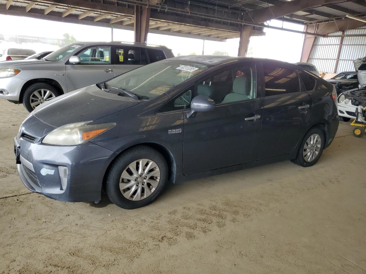 2012 Toyota Prius Plug-In للبيع في American Canyon، CA - Minor Dent/Scratches