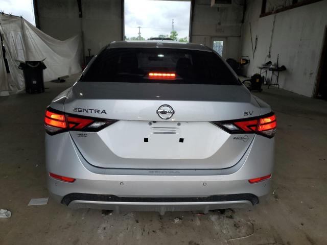  NISSAN SENTRA 2022 Srebrny