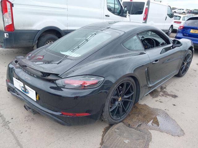 2019 PORSCHE 718 CAYMAN