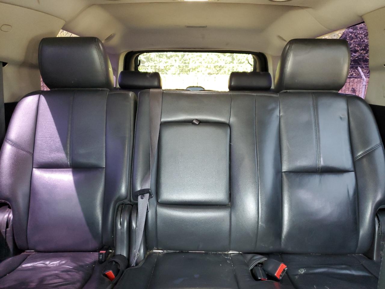 2013 Chevrolet Suburban C1500 Lt VIN: 1GNSCJE09DR357586 Lot: 59401405