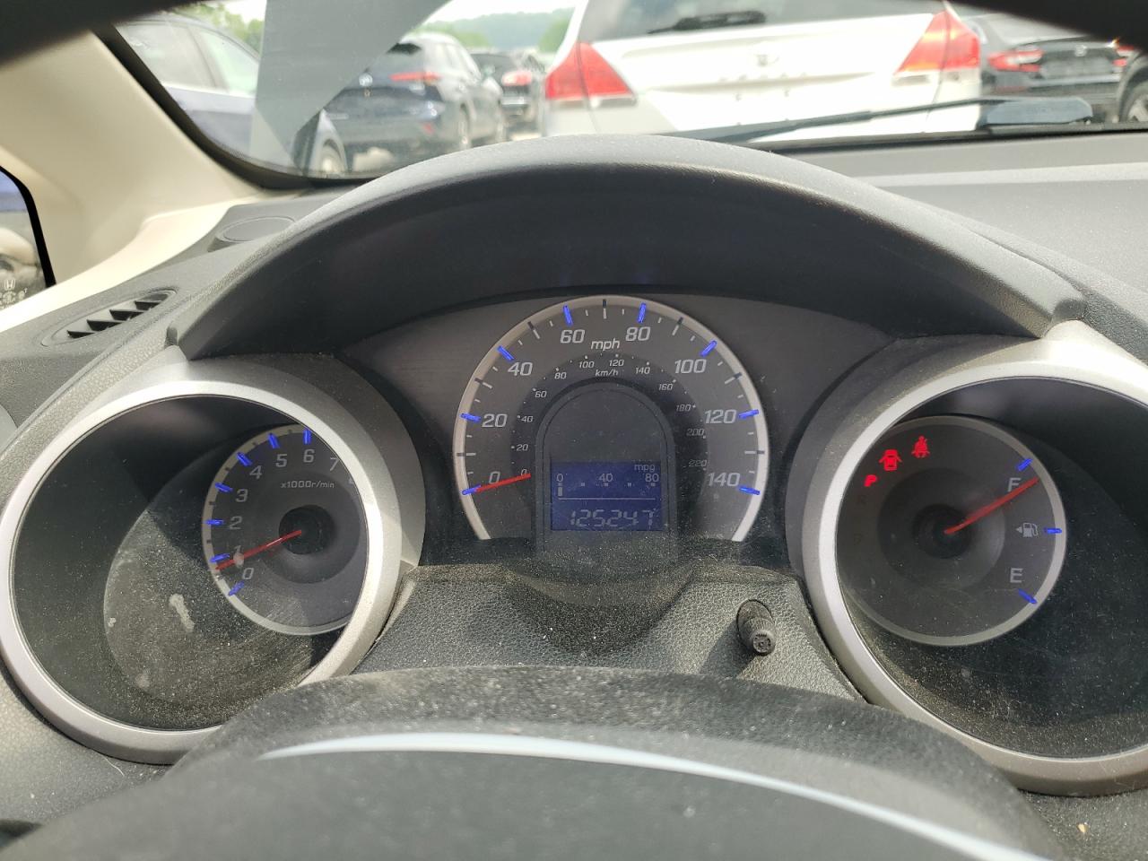 2013 Honda Fit VIN: JHMGE8H39DC075571 Lot: 58898605