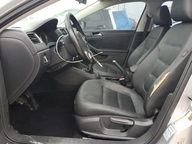 VOLKSWAGEN JETTA 2012 Srebrny