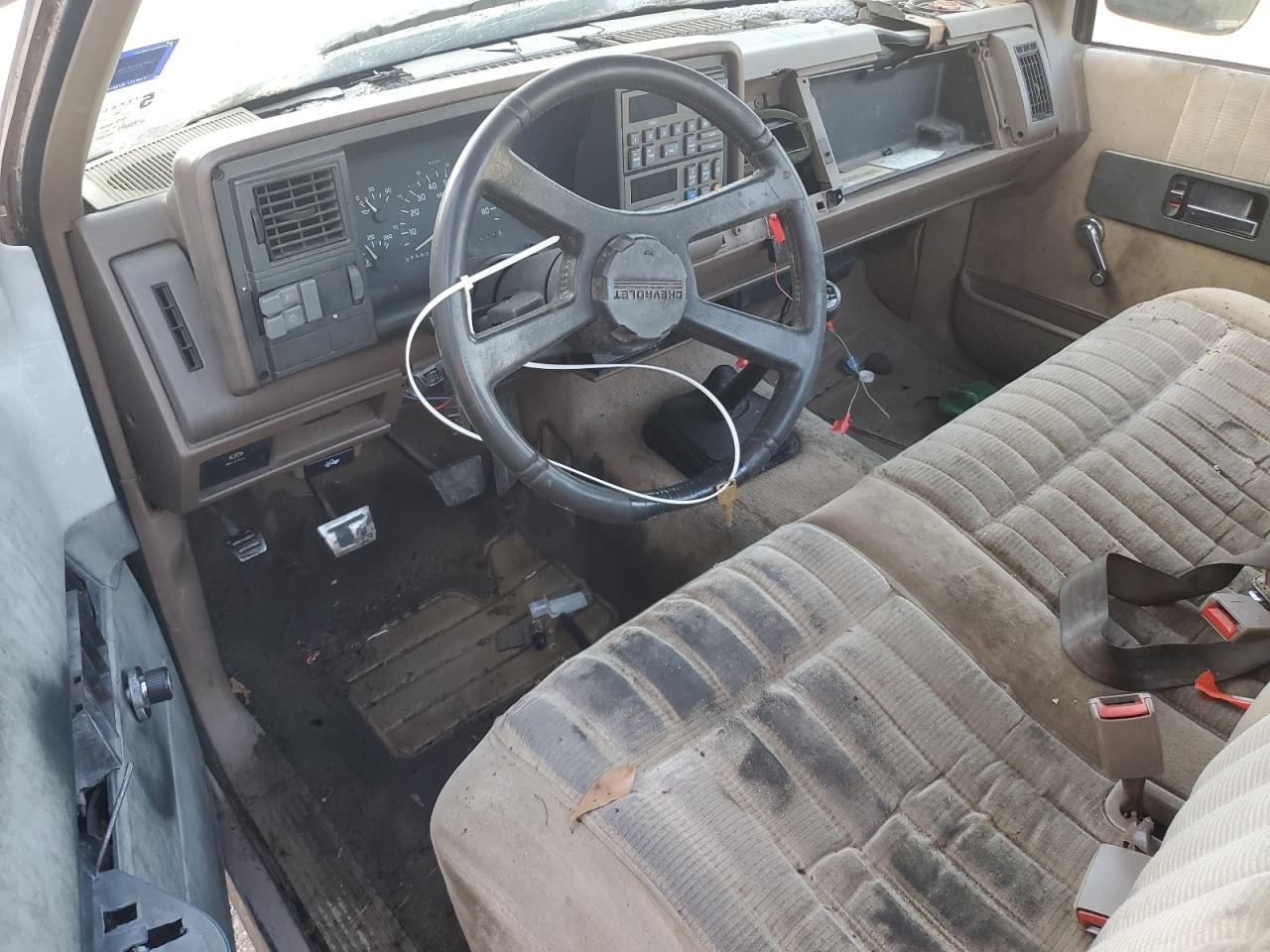 1992 Chevrolet Gmt-400 C1500 VIN: 1GCDC14Z1NZ122568 Lot: 61210195