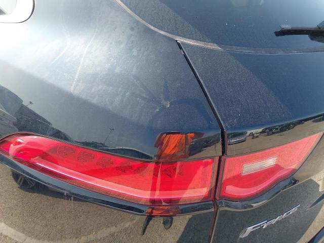 2016 JAGUAR F-PACE PRE